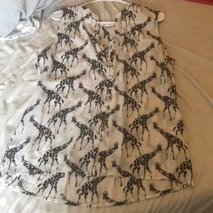 Giraffe print top